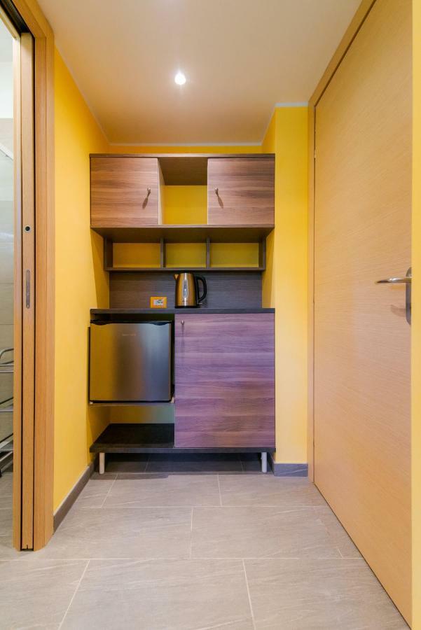 Casa Livio - Rooms And Studios Como Eksteriør bilde